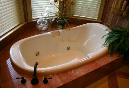 Bathtub plumbing in Glen Ellyn, IL by Jimmi The Plumber