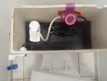New fill valve for toilet. Des plaines, IL
